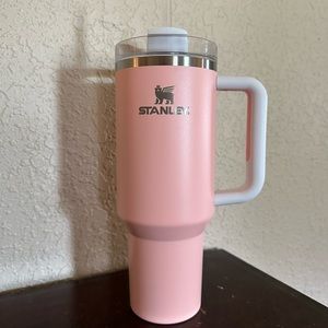 Stanley Peach H2.0 40 ounce Quencher Flowstate